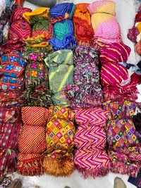 chunri dupatta