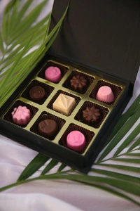 Diwali  Chocolate Hamper Box Of 9,12,18
