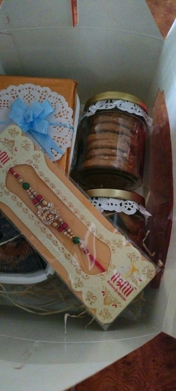 Rakhi Chocolate Hamper 
