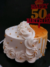 Red Velvet Birthday Cake - 0.5kgs