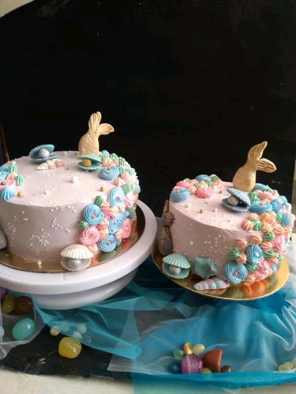 Theme Cakes