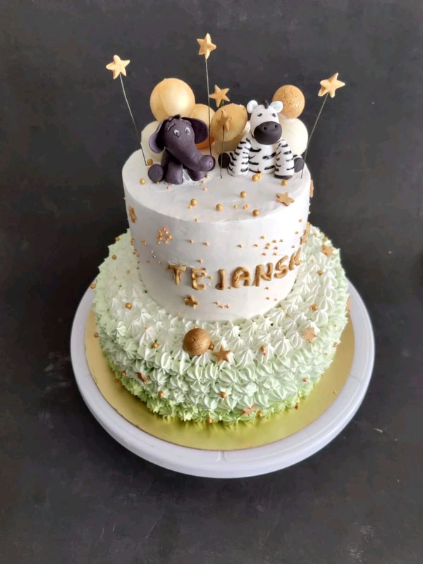 Theme Cakes