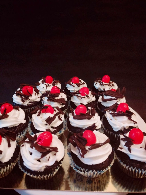 Black Forest Cupcakes 