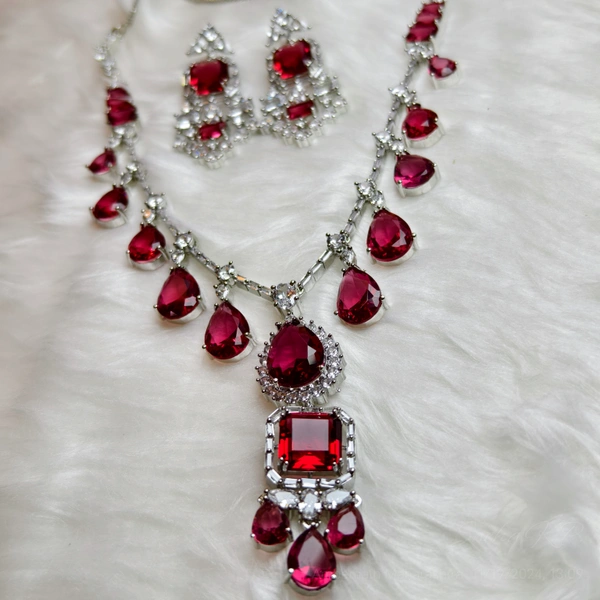 NS005-D03-VVIS Anmol Elegant Set - Red