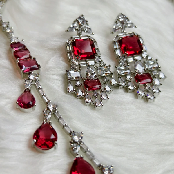 NS005-D03-VVIS Anmol Elegant Set - Red