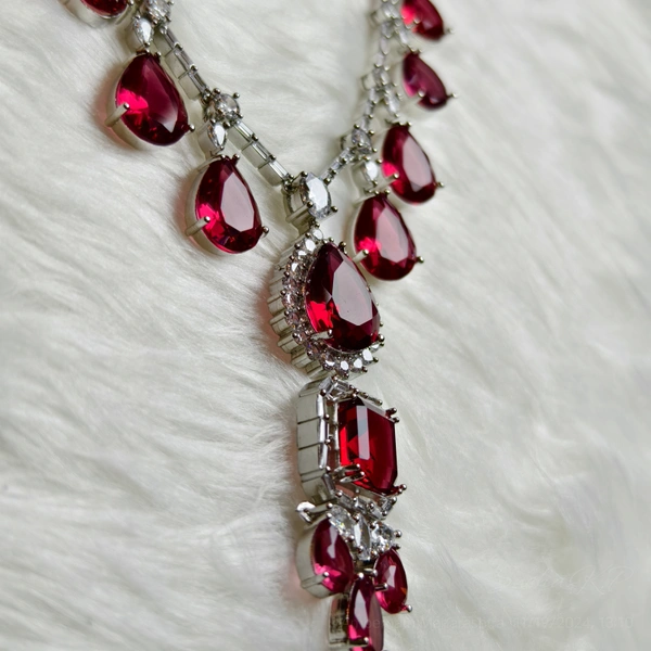 NS005-D03-VVIS Anmol Elegant Set - Red