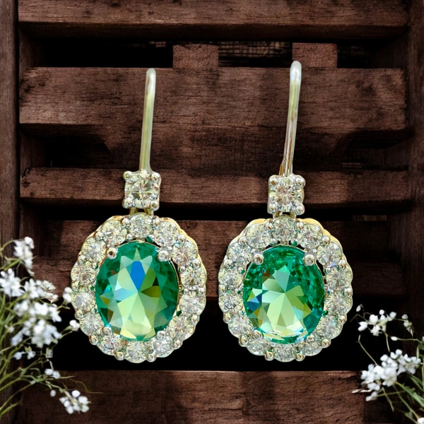 133 Dark Green Drop Earrings