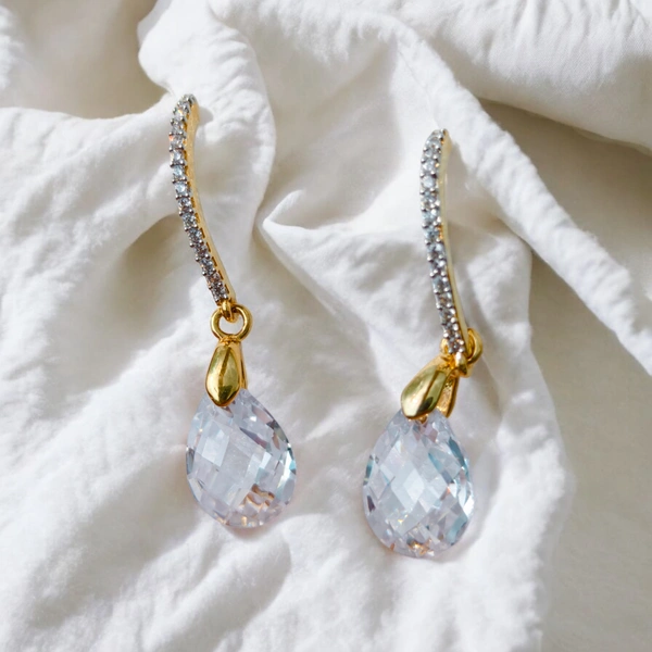 120 Diamond Quartz Casual Earrings