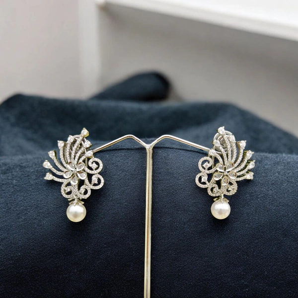 147 Genda Pearl Drop Earrings