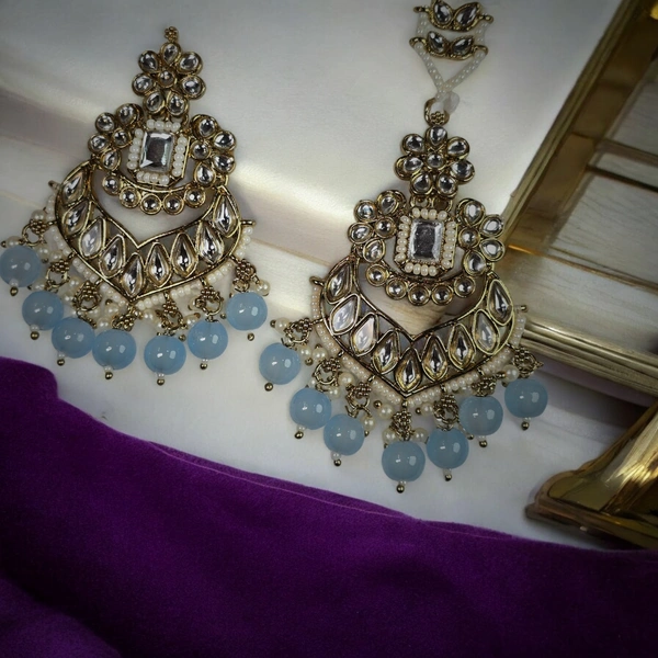 EE020-D36-VON Jeevan Jhumkas with MaangTika - Cyan