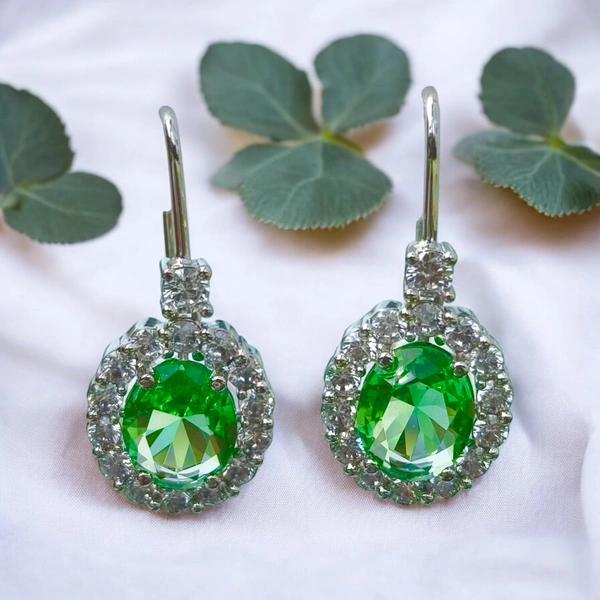 115 Light Green Drop Earrings