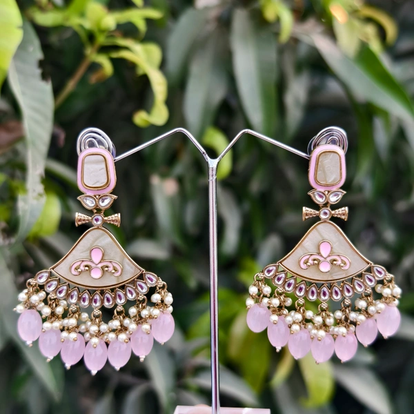 EE016-A26IIS500 Mehfil Jhumkas - Pink