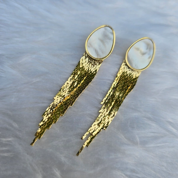 EE055 MotherOfPearl Danglers - Gold
