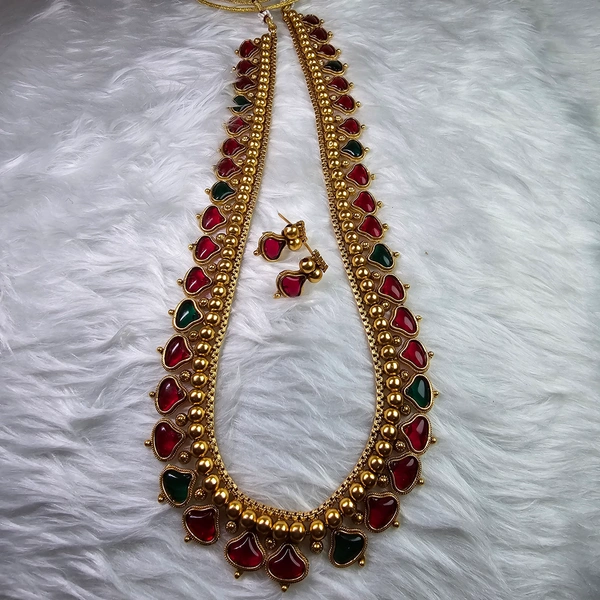 NS010-D22-TTS Mrunmayi Set - Red Green