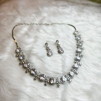 NS024-D05-VVVS Salma Sitrana Set - White