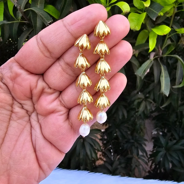 EE059 String of Lily - Gold