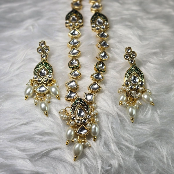 NS015-D16-CVS Swarna Set - White