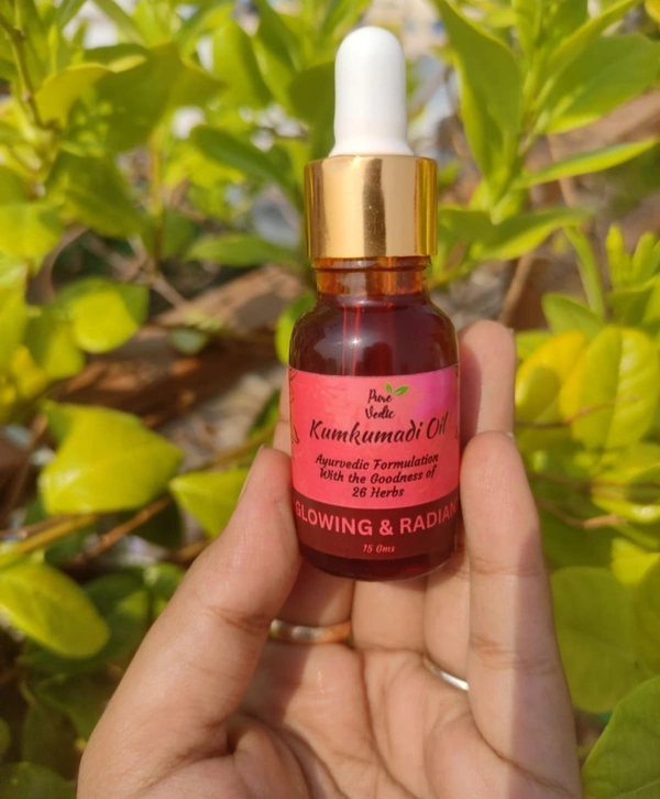 Kumkumadi Oil - Ayurvedic Formulation with the Goodness of 26 Herbs