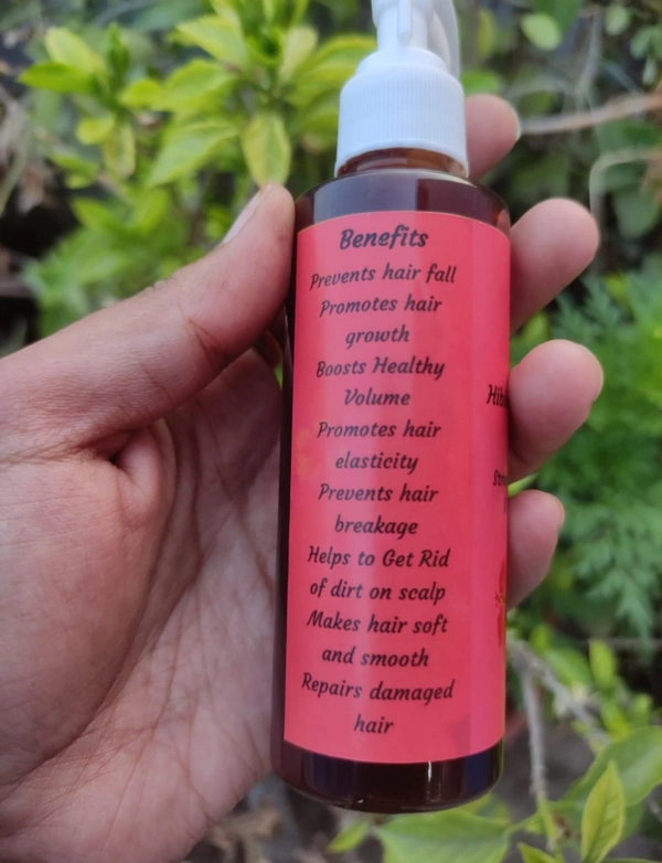 Hibiscus And Bhringraj Shampoo 