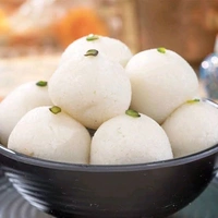 Fresh White Rasgulla ( Pieces Of 2 )