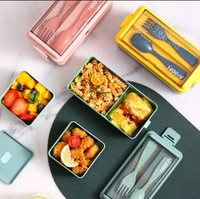 3 Cotainers Lunch Box  