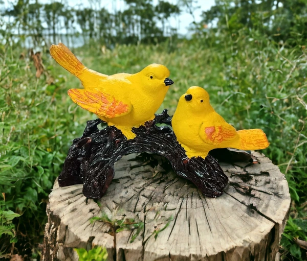 Sold By R R Global Exports Birds Sitting on Branch of Tree For Home Decor Statue - L.8.5'' H.5'' B.2'', Yellow, Polyresin