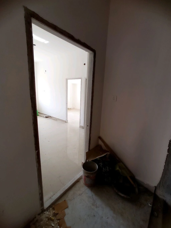 NEW FLAT GARIA DHALUA - Garia Dhalua Border Road., 1.Click Whatsapp 2.Click Send