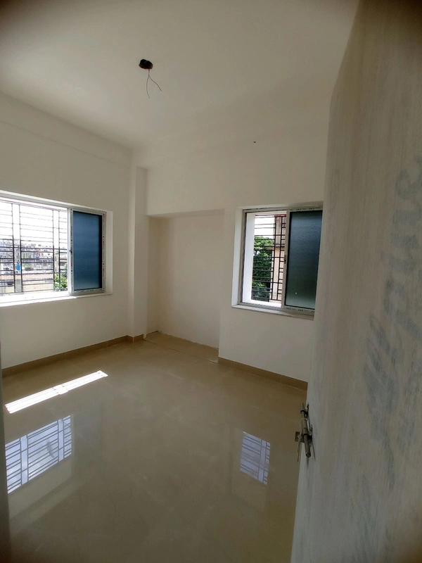 NEW FLAT GARIA DHALUA - Garia Dhalua Border Road., 1.Click Whatsapp 2.Click Send