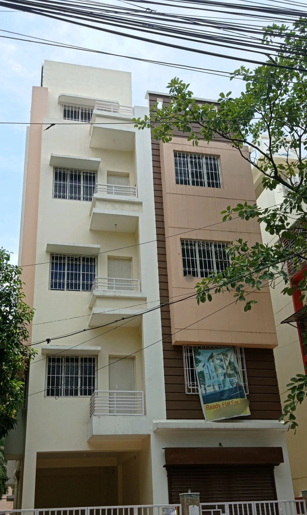 New Flat Mukundapur  - Mukundapur Metro Shopping Mall, 1.Click Whatsapp 2.Click Send