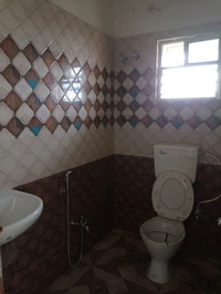 New Flat Nayabad  - Nayabad Mini Bus Stand, 1.Click Whatsapp 2.Click Send