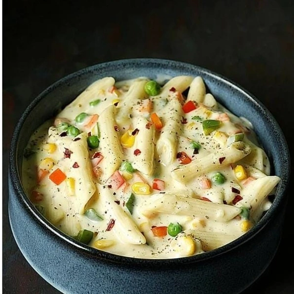 Creamy White Sause Pasta - Regular