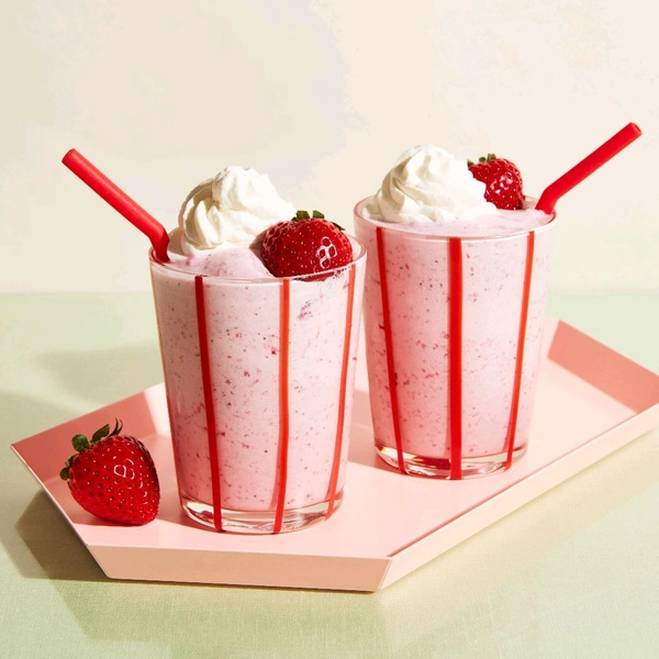 Strawberry Milkshake  - 300ml