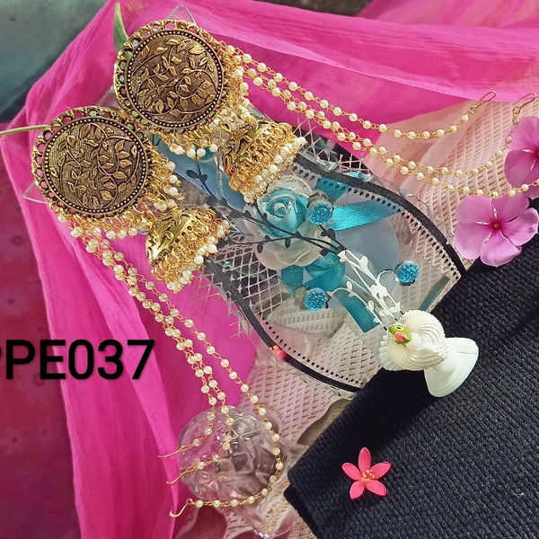 RdE Jewellery Hub PPE037 TRADITIONAL GOLDEN JHUMKA - GOLDEN