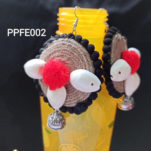 RdE Jewellery Hub PFE002 DESIGNER JUTE EARRING - BLACK AND RED