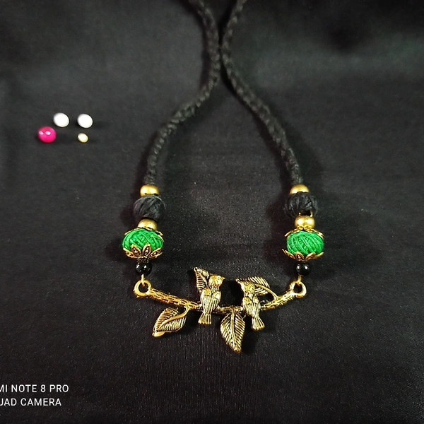 RdE Jewellery Hub PPN096 GREEN AND BLACK COMBINATION FANCY LONG NECKLACE - BLACK AND GREEN
