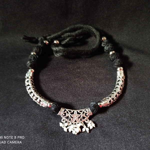RdE Jewellery Hub PPN097 SILVER WITH BLACK COMBINATION DESIGNER PATI NECKLACE - SILVER AND BLACK