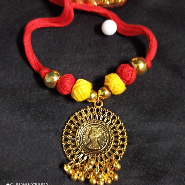 RdE Jewellery Hub PPN035 RED COMBINATION FANCY NECKLACE WITH GOLDEN WORK - RED