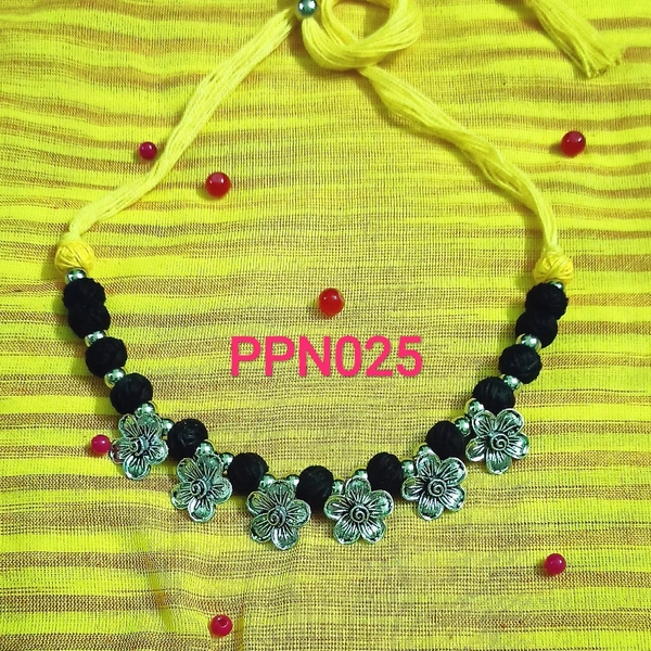 RdE Jewellery Hub PPN025 DESIGNER SIMPLE TYPE BLACK WITH YELLOW COMBINATION PATI NECKLACE - BLACK AND YELLOW WITH SILVER
