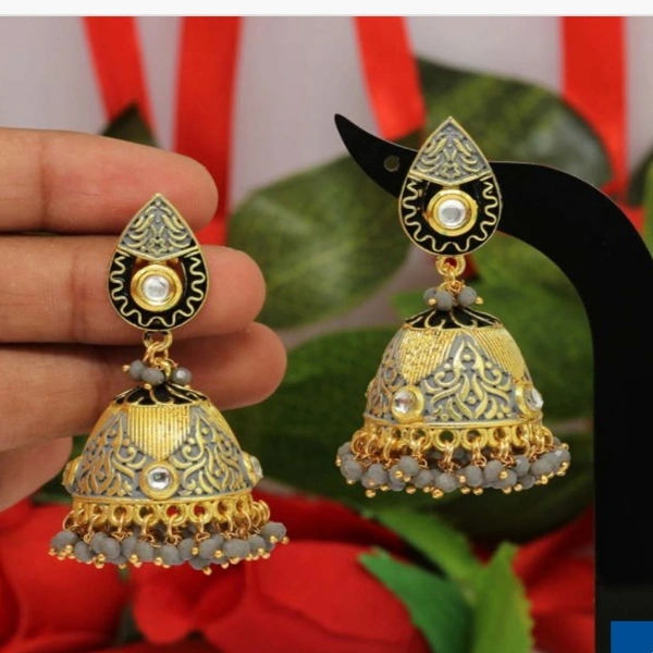 Trending Earring