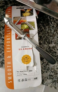 3 In 1 Vegetable Peeler