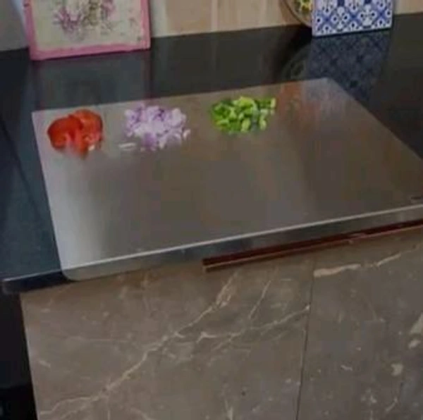 Stainless Steel Chopping Board (42x31cm)