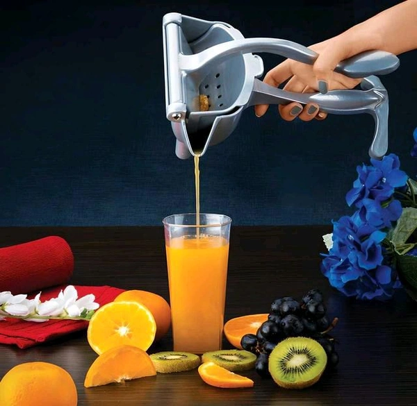 Aluminum Fruit Hand Squeezer