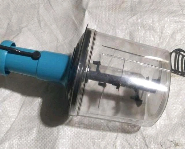 Classic Multipurpose Premium Plastic Manual Hand-Press Vegetable Chopper 1000 ml