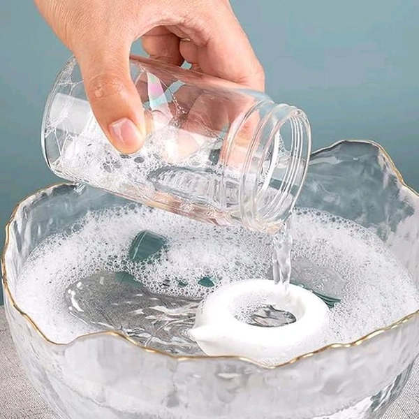 2 In 1 Oil Dispenser With Brush 