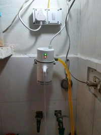 Instant Water Geyser 