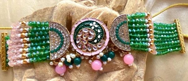 Varenya Pachi Kundan Choker Set - Free, Mehndi Green