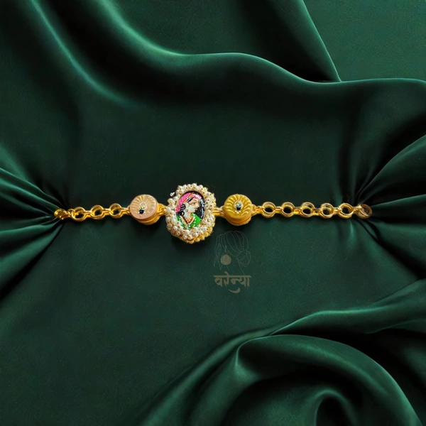 Tanjore Raja Rani Statement Bracelet - Free, Gold