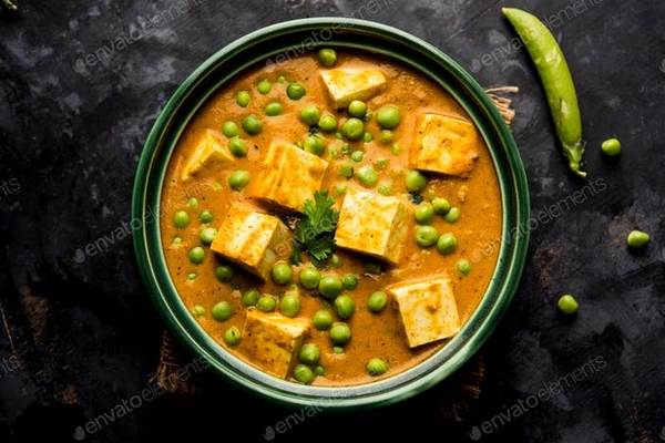 Matar Paneer - Half