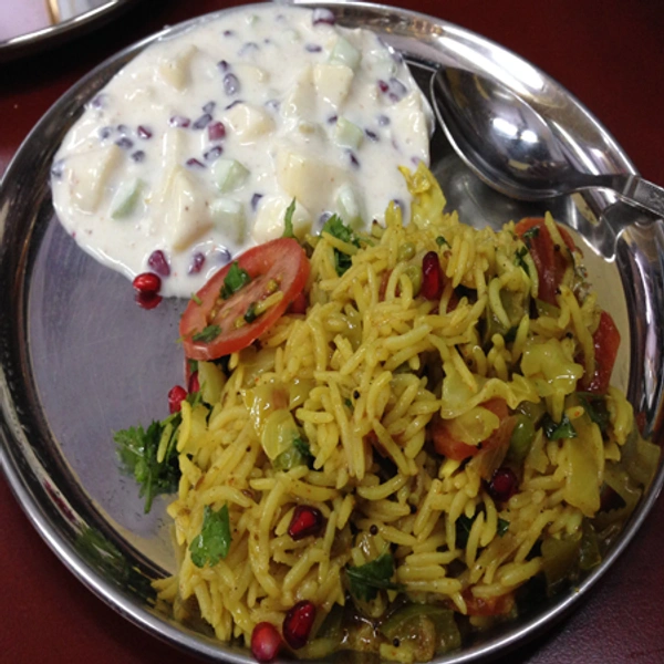 Veg Biryani With Raita - Full