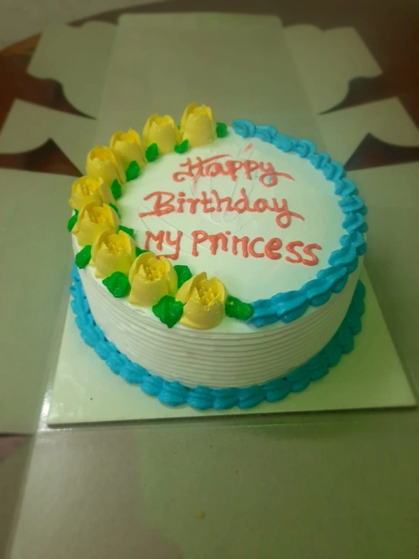 BLUE CREAM CAKE